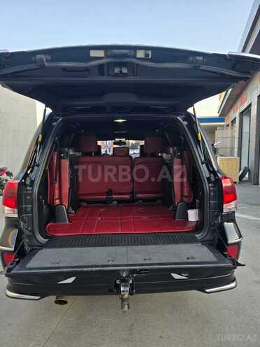 Toyota Land Cruiser-8