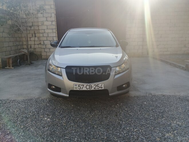 Chevrolet Cruze-1