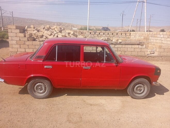 LADA (VAZ) 21011-3
