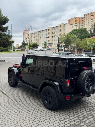 Jeep Wrangler-4