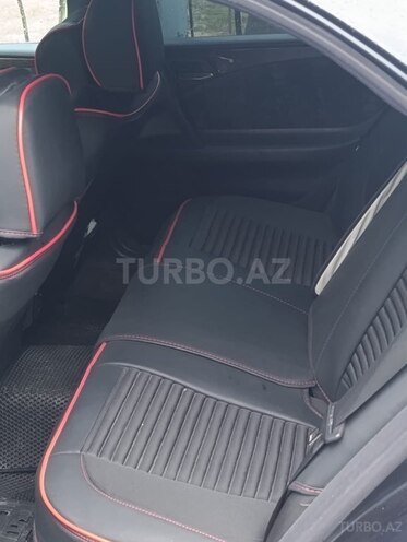 Mercedes E 240-9
