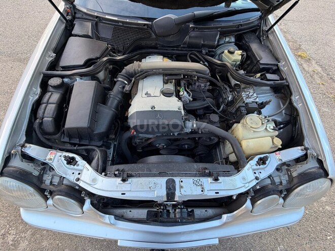 Mercedes E 200-7