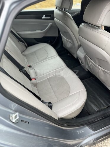 Hyundai Sonata-7