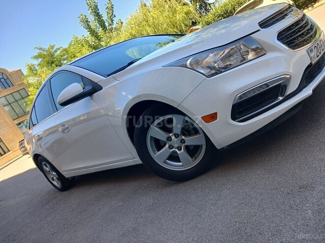 Chevrolet Cruze-16