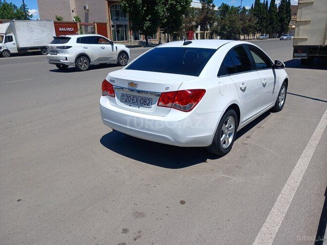 Chevrolet Cruze-7