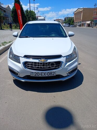 Chevrolet Cruze-10