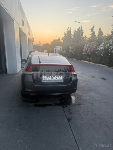 Honda Insight-2
