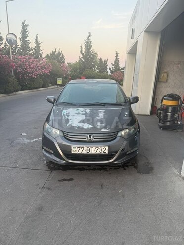 Honda Insight-1