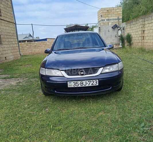 Opel Vectra-10