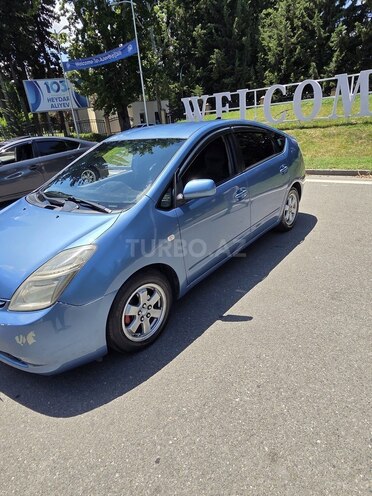 Toyota Prius-9