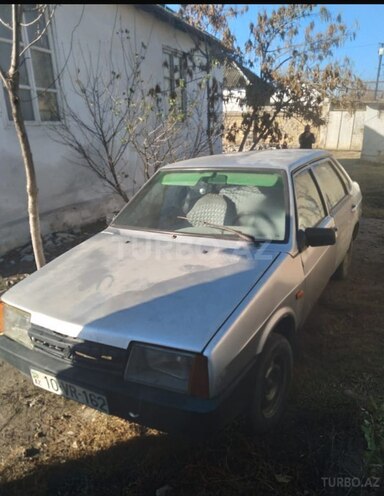 LADA (VAZ) 21099-2
