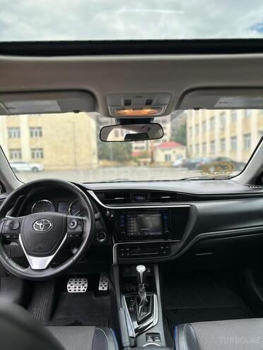 Toyota Corolla-9
