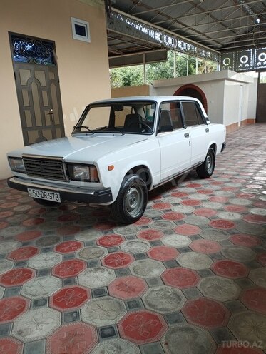 LADA (VAZ) 2107-4