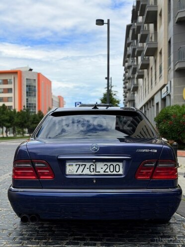 Mercedes E 230-2