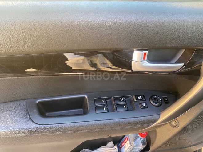 Kia Sorento-19