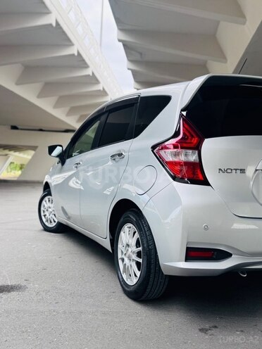 Nissan Note-10