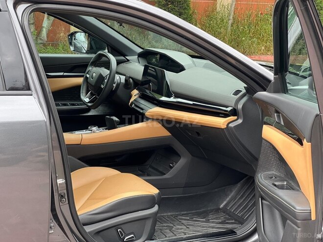 Changan Uni-V-9