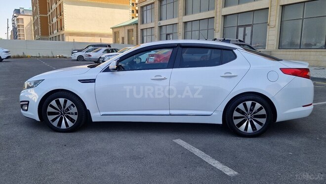 Kia Optima-3
