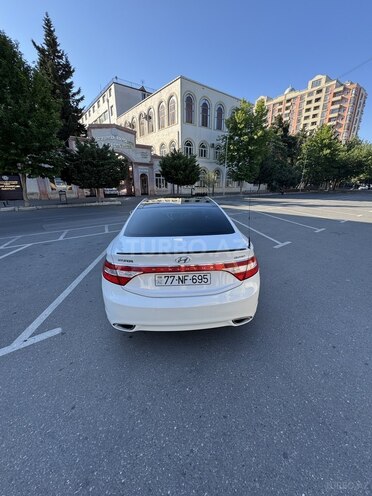 Hyundai Grandeur-5