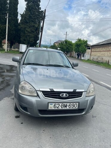 LADA (VAZ) Priora-1