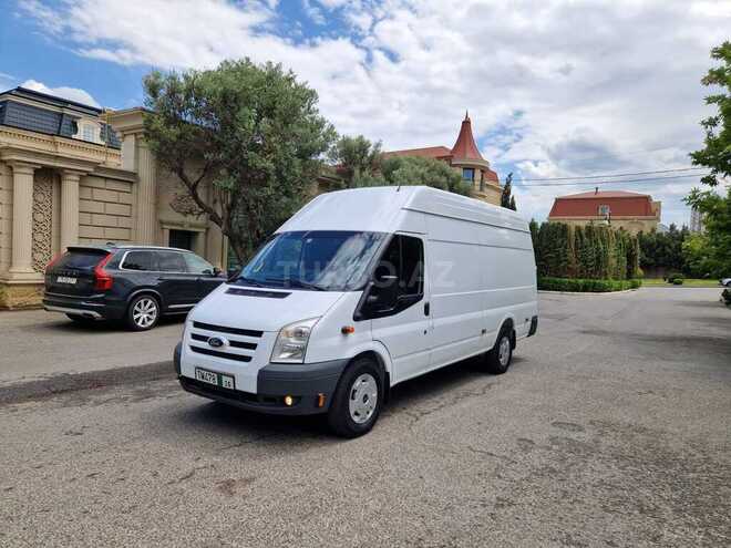 Ford Transit-2