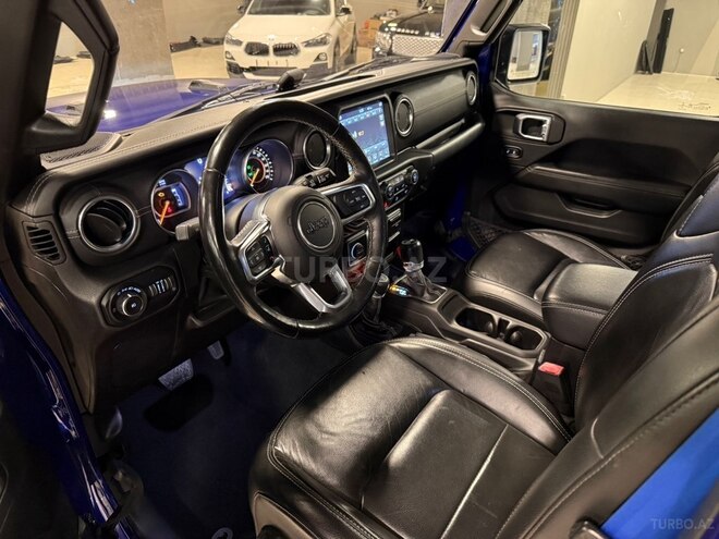 Jeep Wrangler-8