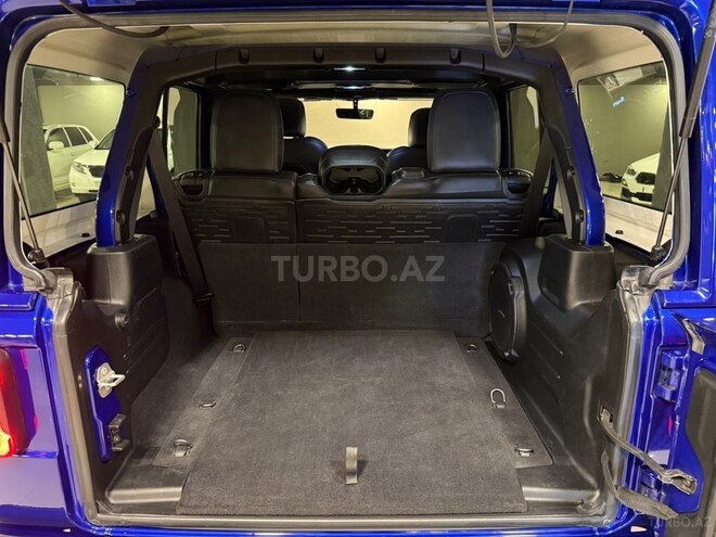 Jeep Wrangler-16
