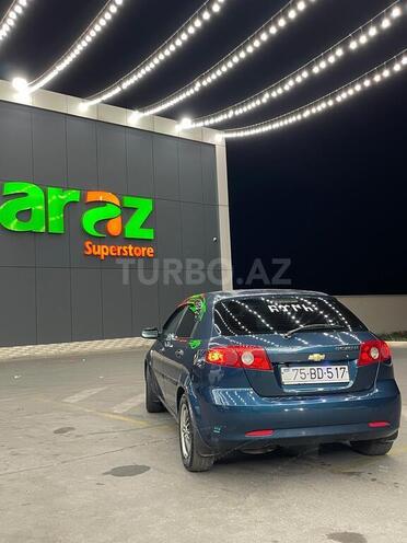 Chevrolet Lacetti-9