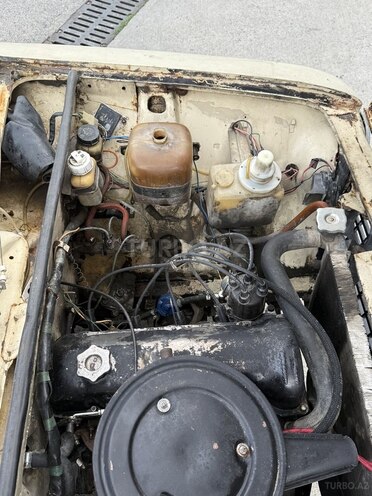 LADA (VAZ) 21011-4