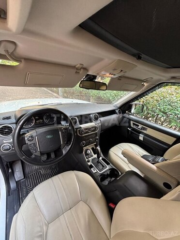 Land Rover Discovery-5