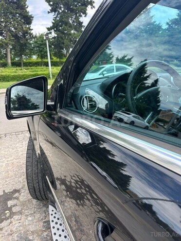 Mercedes ML 350 4MATIC-4