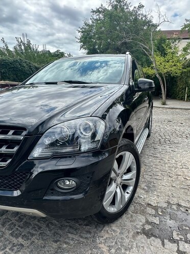 Mercedes ML 350 4MATIC-6
