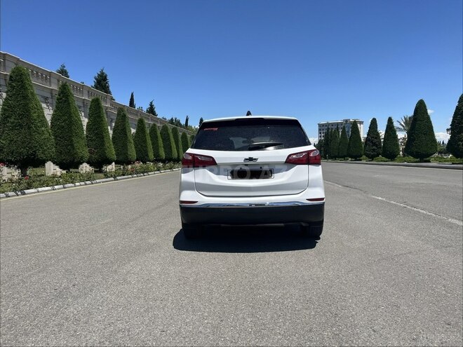 Chevrolet Equinox-2