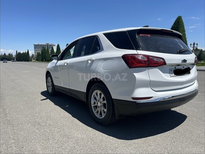 Chevrolet Equinox-7
