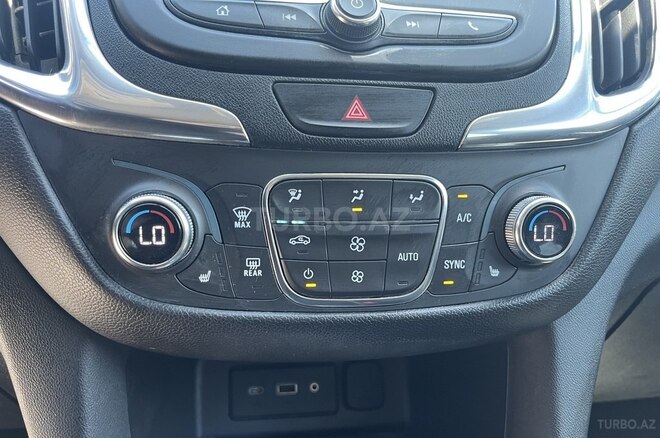 Chevrolet Equinox-10