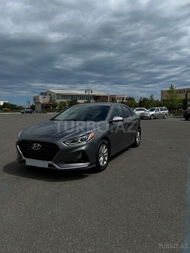 Hyundai Sonata-8