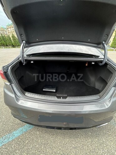 Hyundai Sonata-7