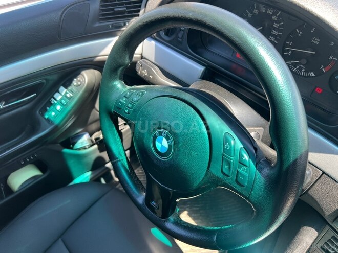 BMW 530-12