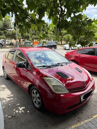 Toyota Prius-14