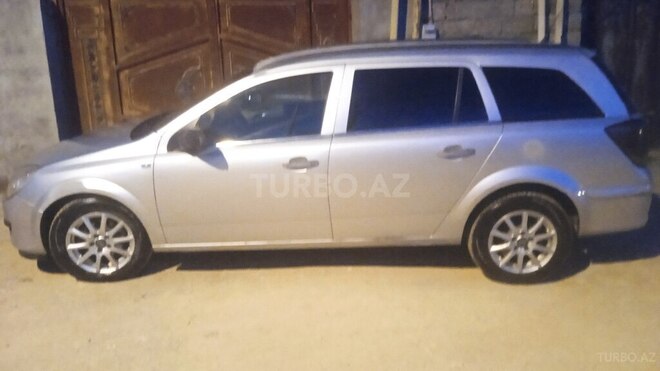 Opel Astra-3