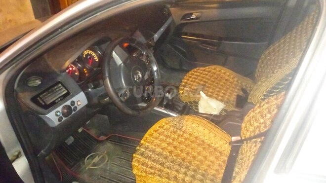 Opel Astra-6