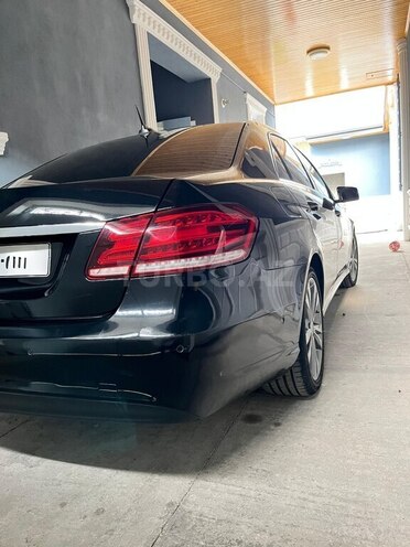 Mercedes E 220-7