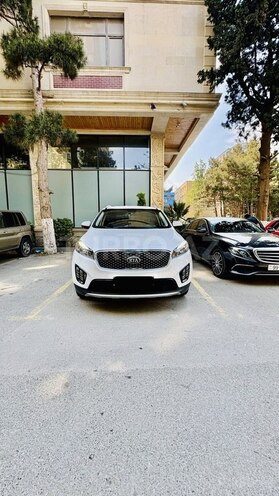 Kia Sorento-1
