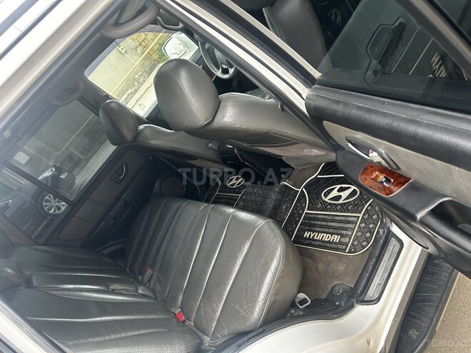 Hyundai Terracan-14