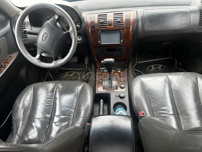 Hyundai Terracan-15
