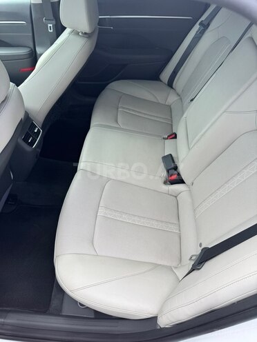 Hyundai Sonata-9