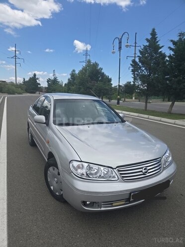 Nissan Sunny-2