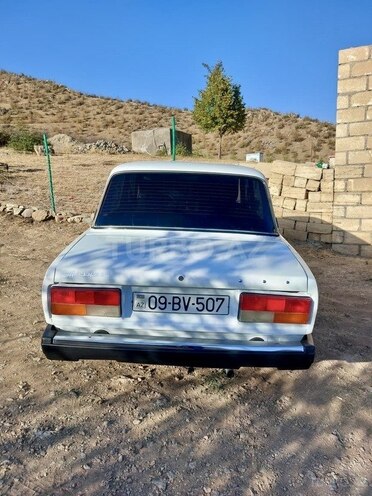 LADA (VAZ) 2107-2