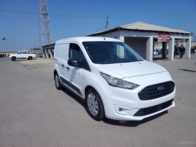 Ford Transit Connect-6
