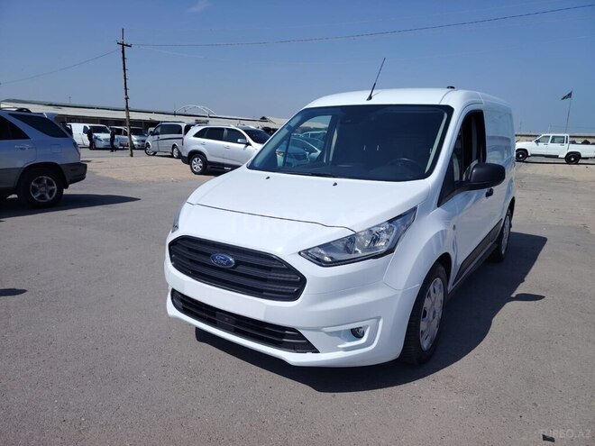 Ford Transit Connect-8